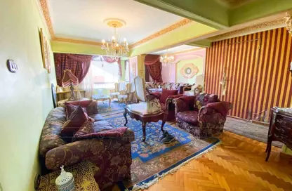 شقة - 3 غرف نوم - 1 حمام للبيع في شارع اسماعيل سري - سموحة - حي شرق - الاسكندرية