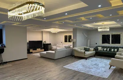 Apartment - 3 Bedrooms - 2 Bathrooms for sale in Moon Valley - South Investors Area - New Cairo City - Cairo