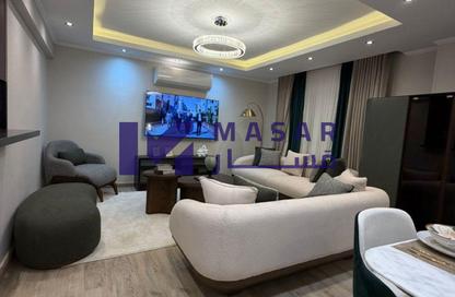 Apartment - 3 Bedrooms - 2 Bathrooms for sale in Amorada New Cairo - 5th Settlement Compounds - The 5th Settlement - New Cairo City - Cairo