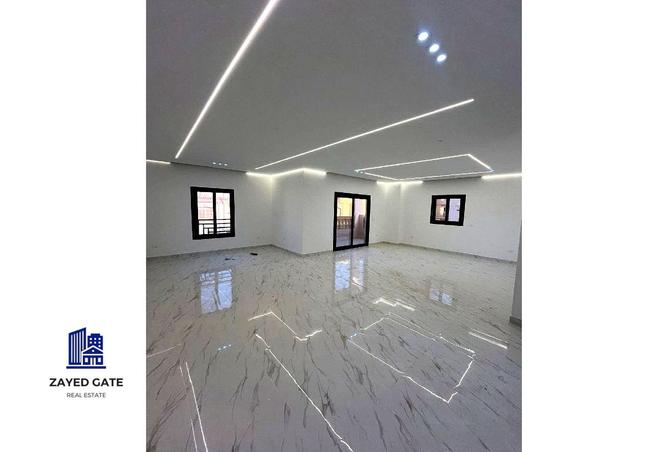 98549857 - Property Main Image