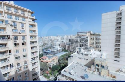 Apartment - 3 Bedrooms - 2 Bathrooms for sale in Kerdahy St. - Roushdy - Hay Sharq - Alexandria