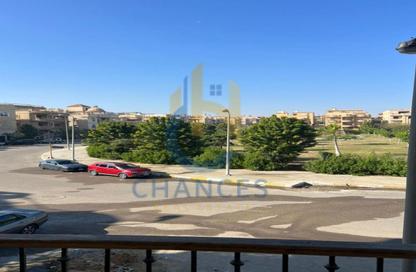 Apartment - 3 Bedrooms - 2 Bathrooms for sale in Orouba Axis - Area A - Ganoob El Acadimia - New Cairo City - Cairo