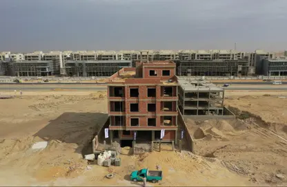 Apartment - 4 Bedrooms - 3 Bathrooms for sale in Al Andalus District - New Cairo City - Cairo