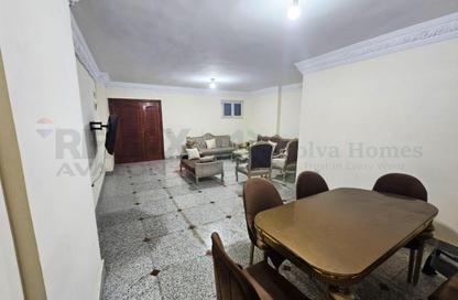 Apartment - 3 Bedrooms - 1 Bathroom for sale in Al Rasafa St. - Moharam Bek - Hay Wasat - Alexandria
