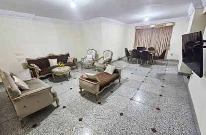 Apartment - 3 Bedrooms - 1 Bathroom for sale in Al Rasafa St. - Moharam Bek - Hay Wasat - Alexandria