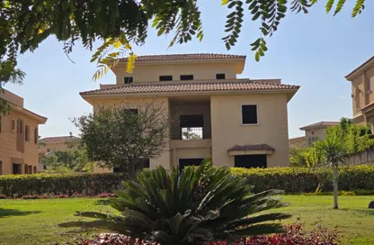 فيلا - 6 غرف نوم - 5 حمامات للبيع في پريڤادو - مدينتي - القاهرة
