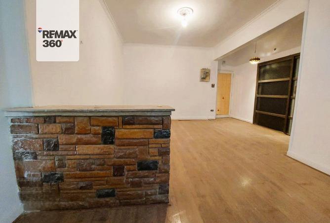 8688789 - Property Image 2