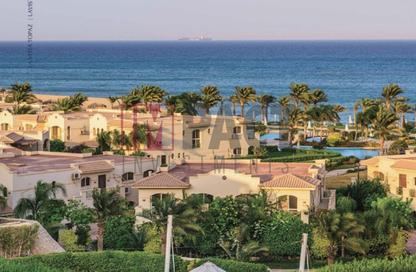Chalet - 3 Bedrooms - 2 Bathrooms for sale in La Vista Topaz - La Vista - Al Ain Al Sokhna - Suez