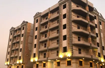 Apartment - 2 Bedrooms - 1 Bathroom for sale in Sarayat El-Kattameya - El Katameya Compounds - El Katameya - New Cairo City - Cairo