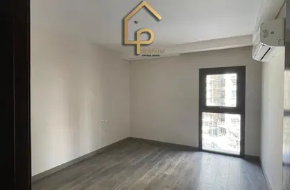 شقة - 3 غرف نوم - 4 حمامات للايجار في فيلدج فيوز - أبراج زيد - كمبوندات الشيخ زايد - الشيخ زايد - الجيزة