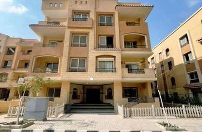 Bulk Sale Unit - Studio - 7+ Bathrooms for sale in 6 October City - Giza