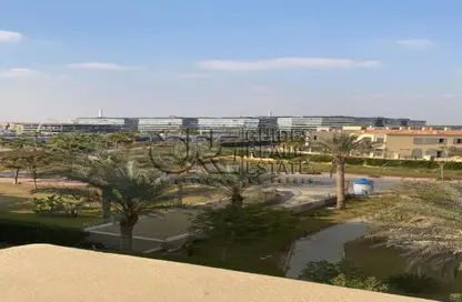 Penthouse - 4 Bedrooms - 4 Bathrooms for sale in Casa - Sheikh Zayed Compounds - Sheikh Zayed City - Giza