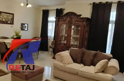 Apartment - 3 Bedrooms - 2 Bathrooms for rent in Al Sadat Axis - The 1st Settlement - New Cairo City - Cairo