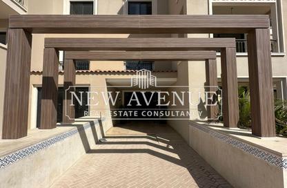 Apartment - 2 Bedrooms - 2 Bathrooms for sale in Village West - Sheikh Zayed Compounds - Sheikh Zayed City - Giza