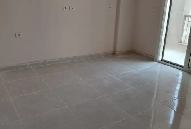 101213178 - Property Image 2