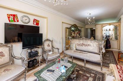 Apartment - 3 Bedrooms - 2 Bathrooms for sale in Miami - Hay Awal El Montazah - Alexandria