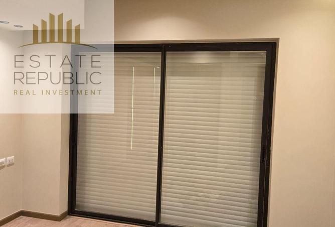 8563833 - Property Image 3