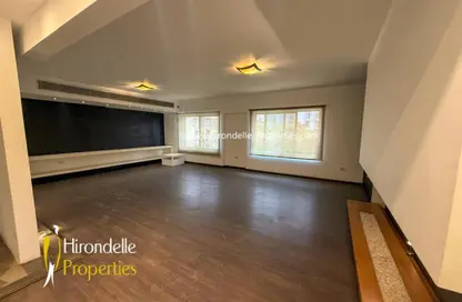 Duplex - 4 Bedrooms - 4 Bathrooms for rent in Street 215 - Degla - Hay El Maadi - Cairo