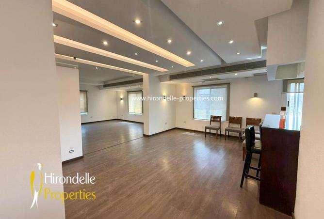 56992947 - Property Image 2