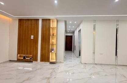 Apartment - 3 Bedrooms - 2 Bathrooms for sale in Gate 4 - Mena - Hadayek El Ahram - Giza