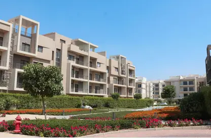 Apartment - 1 Bedroom - 2 Bathrooms for sale in Fifth Square - The 5th Settlement - New Cairo City - Cairo