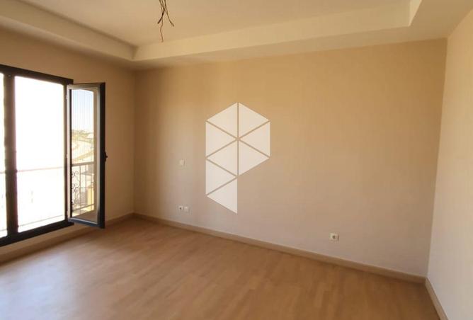 93531278 - Property Image 2