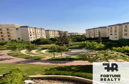 Apartment - 4 Bedrooms - 4 Bathrooms for sale in Mountain View Hyde Park - 5th Settlement Compounds - The 5th Settlement - New Cairo City - Cairo