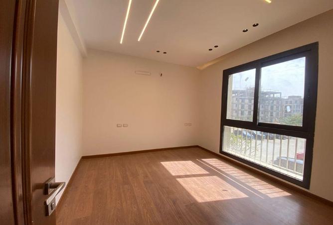 69834244 - الصورة الرئيسية للعقار