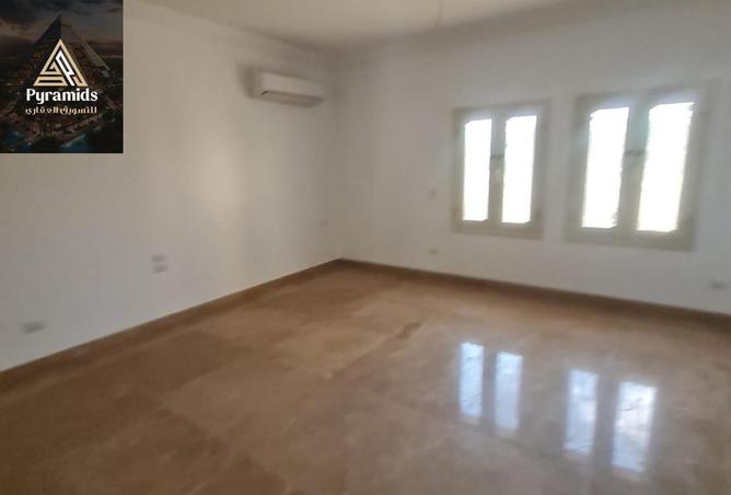 8663650 - Property Image 3