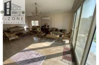 Villa - 5 Bedrooms - 5 Bathrooms for sale in El Koronfel - The 5th Settlement - New Cairo City - Cairo