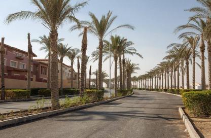Apartment - 3 Bedrooms - 3 Bathrooms for sale in Hyde Park - New Cairo City - Cairo
