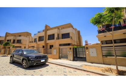 Twin House - 4 - 4 for sale in Alma - 2nd District - Sheikh Zayed City - Giza