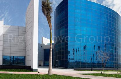 Office Space - Studio - 3 Bathrooms for sale in Smart Village - Cairo Alexandria Desert Road - 6 October City - Giza