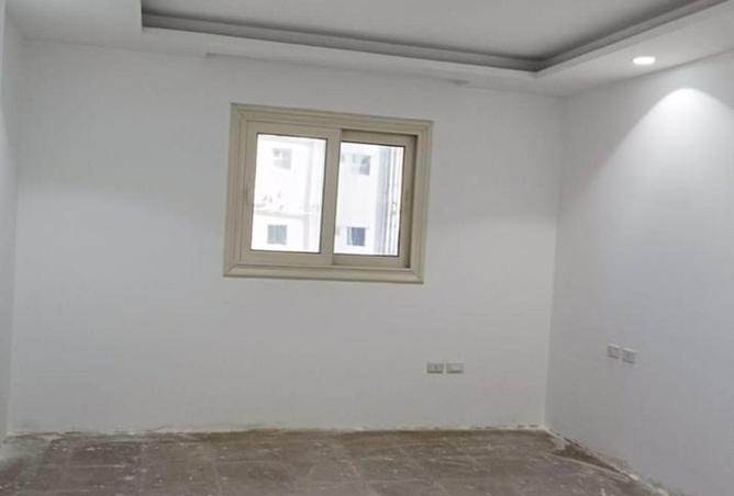 8702699 - Property Image 3