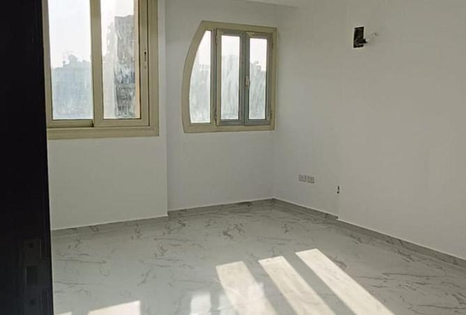 8702699 - Property Image 2