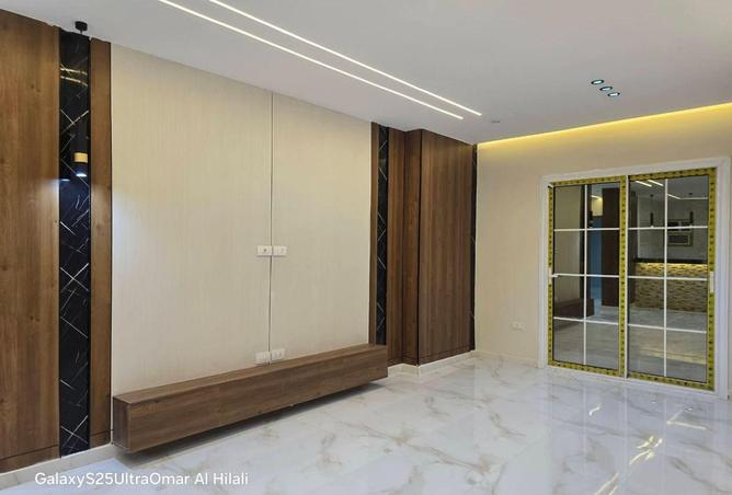 52457174 - Property Main Image