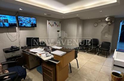 Clinic - Studio - 2 Bathrooms for sale in Abou Dawoud Al Zahery St. - 6th Zone - Nasr City - Cairo