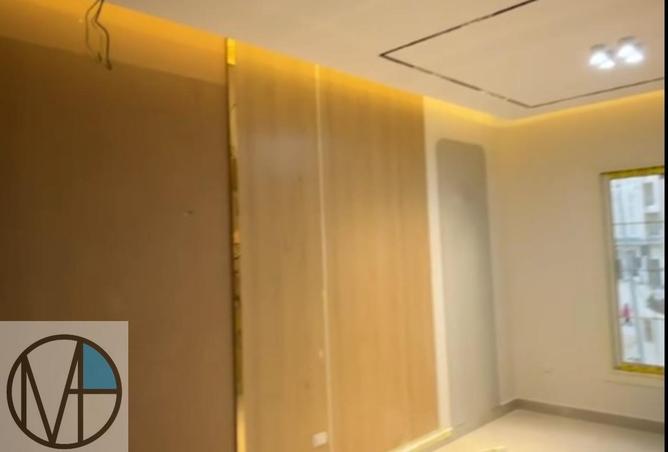 64390509 - Property Image 2