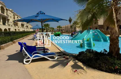 Penthouse - 2 Bedrooms - 1 Bathroom for sale in Lasirena Resort - Al Ain Al Sokhna - Suez