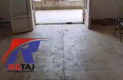 Apartment - 2 Bedrooms - 1 Bathroom for sale in Henin Ibn Ishak St. - Al Hadiqah Al Dawliyah - 7th District - Nasr City - Cairo