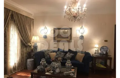 Apartment - 3 Bedrooms - 2 Bathrooms for sale in Omarat Al Madfaaia St. - Masaken Al Mohandesin - Nasr City - Cairo