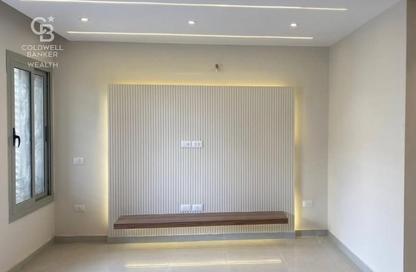 Apartment - 3 Bedrooms - 4 Bathrooms for sale in Hyde Park - New Cairo City - Cairo