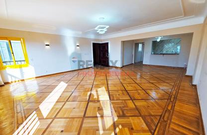 Apartment - 2 Bedrooms - 2 Bathrooms for sale in Abdel Salam Aref St. - Glim - Hay Sharq - Alexandria Apartment - 2 Bedrooms - 2 Bathrooms for sale in Abdel Salam Aref St. - Glim - Hay Sharq - Alexandria