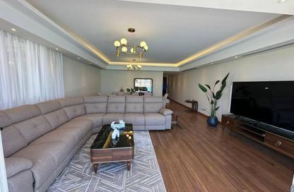 شقة - 3 غرف نوم - 2 حمامات للبيع في ناميا وست - الشيخ زايد - الجيزة