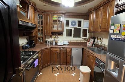Apartment - 3 - 2 for sale in Abdelrahman Sedky St. - 6th Zone - Nasr City - Cairo