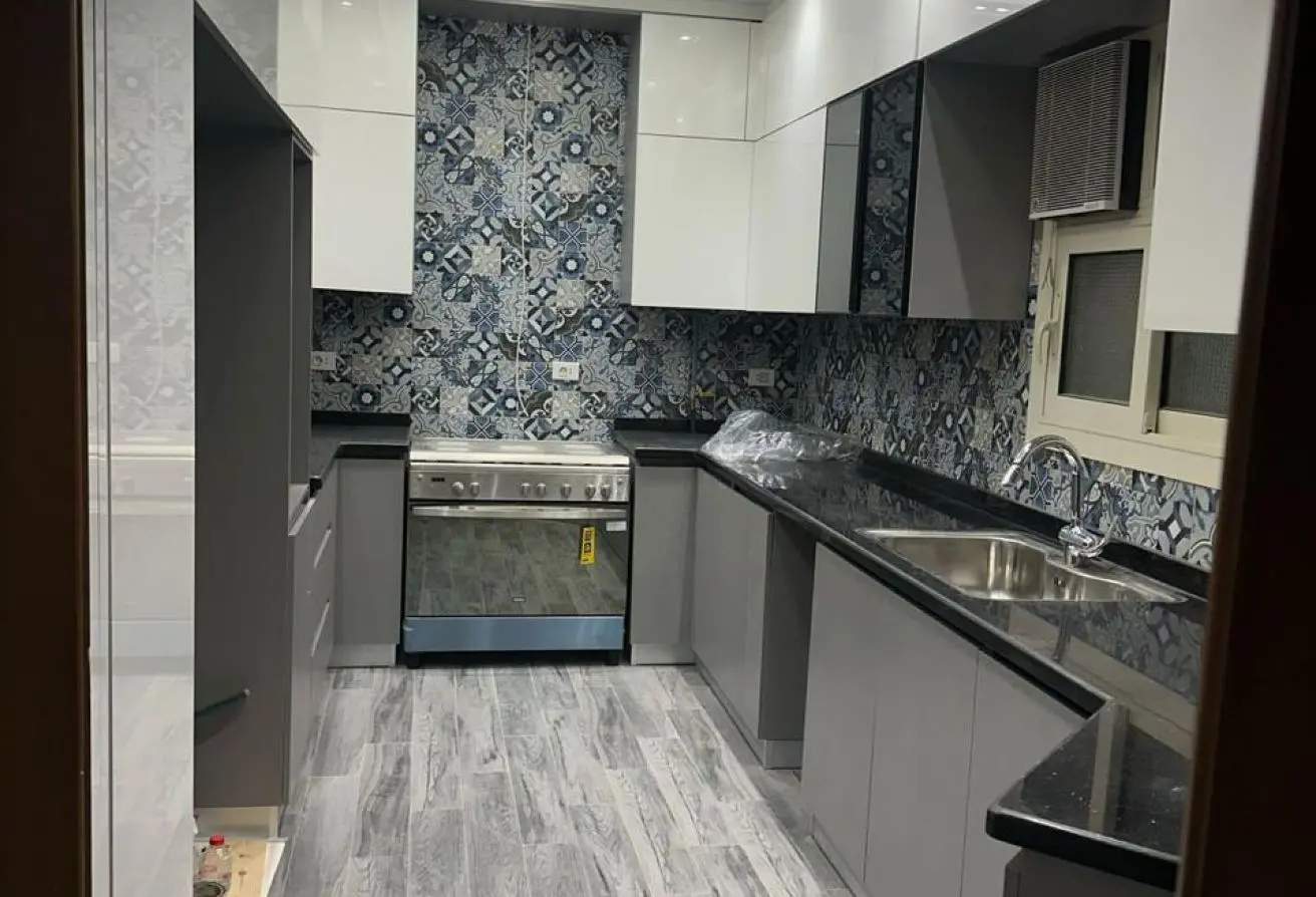 112703038 - Property Main Image