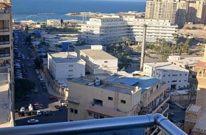 Apartment - 4 Bedrooms - 5 Bathrooms for sale in Abd Al Latif Al Soufani St. - Sidi Gaber - Hay Sharq - Alexandria