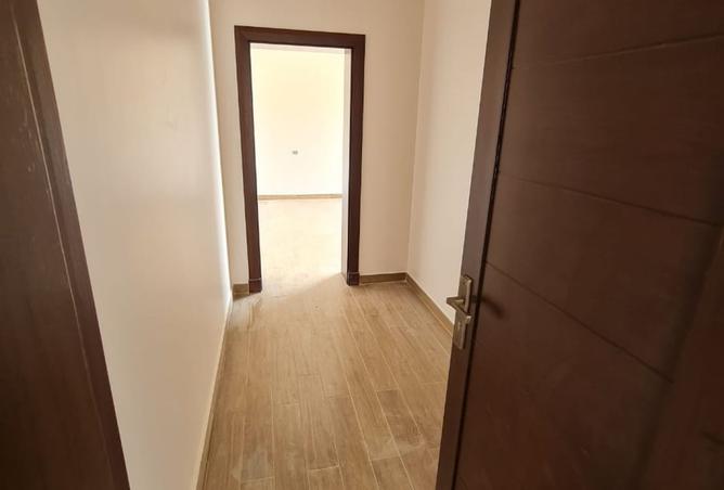 96854811 - صورة العقار 3