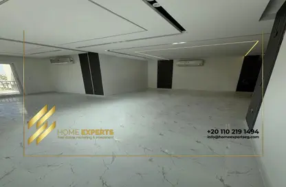 Apartment - 3 Bedrooms - 3 Bathrooms for rent in Garden Residence - Hyde Park - New Cairo City - Cairo