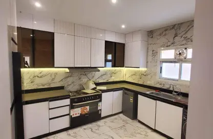 فيلا - 6 غرف نوم - 6 حمامات للبيع في امتداد الرحاب - الرحاب - مدينة القاهرة الجديدة - القاهرة